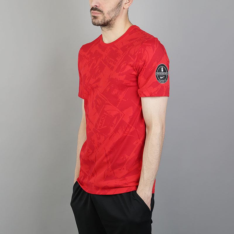 мужская красная футболка Nike Dri-FIT Kyrie Printed T-Shirt AJ1963-657 - цена, описание, фото 2